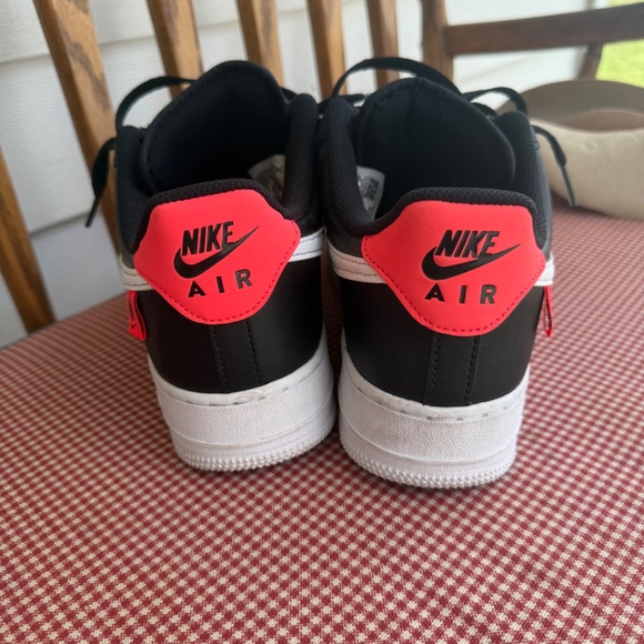 Air Force ones main image 4